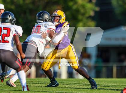 Thumbnail 3 in Center Hill @ Desoto Central photogallery.