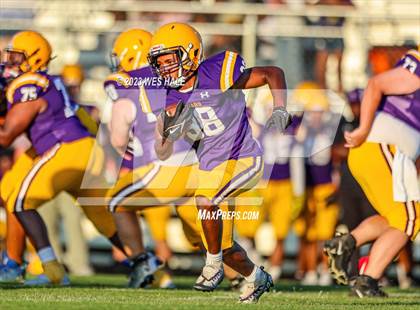 Thumbnail 3 in Center Hill @ Desoto Central photogallery.