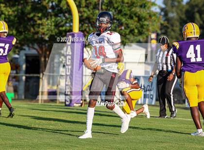 Thumbnail 3 in Center Hill @ Desoto Central photogallery.