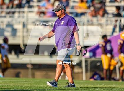 Thumbnail 3 in Center Hill @ Desoto Central photogallery.