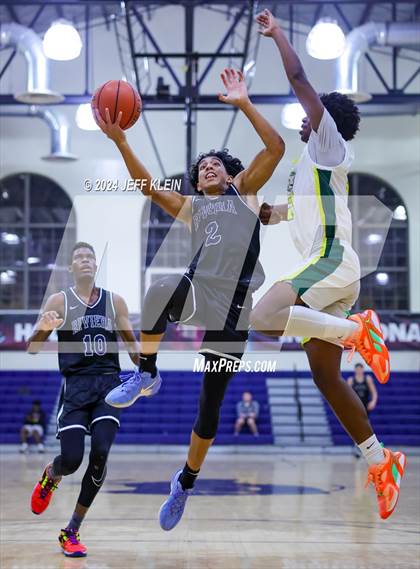 Thumbnail 2 in Riviera Prep vs Roselle Catholic (Miami Holiday Invitational) photogallery.