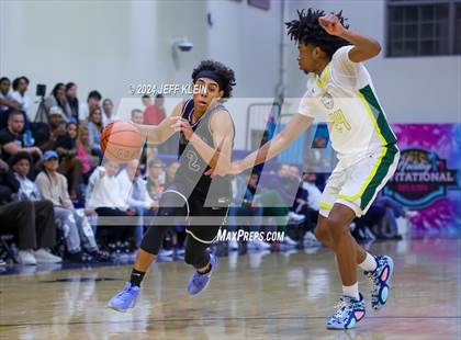 Thumbnail 3 in Riviera Prep vs Roselle Catholic (Miami Holiday Invitational) photogallery.