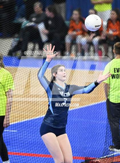 Thumbnail 1 in Valor Christian vs. Fossil Ridge (CHSAA 5A 2nd Round) photogallery.