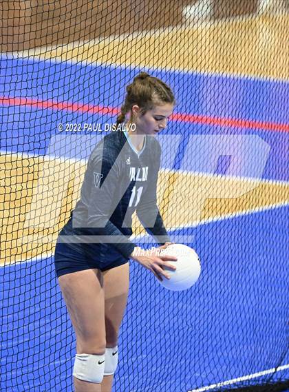 Thumbnail 1 in Valor Christian vs. Fossil Ridge (CHSAA 5A 2nd Round) photogallery.