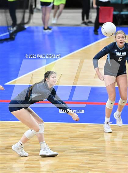 Thumbnail 1 in Valor Christian vs. Fossil Ridge (CHSAA 5A 2nd Round) photogallery.