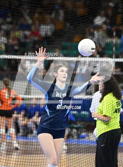Thumbnail 3 in Valor Christian vs. Fossil Ridge (CHSAA 5A 2nd Round) photogallery.