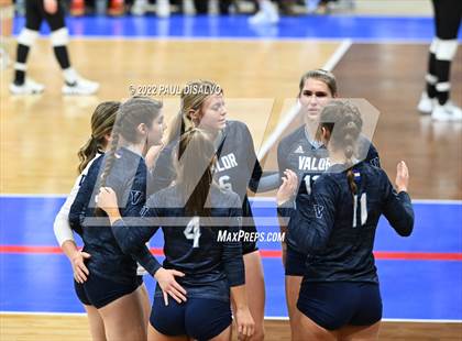 Thumbnail 3 in Valor Christian vs. Fossil Ridge (CHSAA 5A 2nd Round) photogallery.
