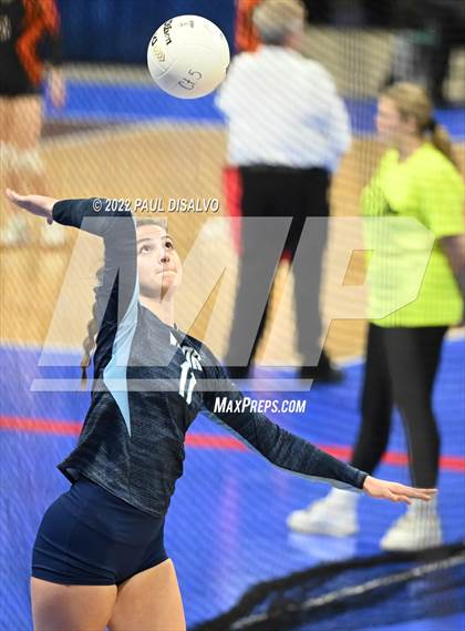Thumbnail 2 in Valor Christian vs. Fossil Ridge (CHSAA 5A 2nd Round) photogallery.
