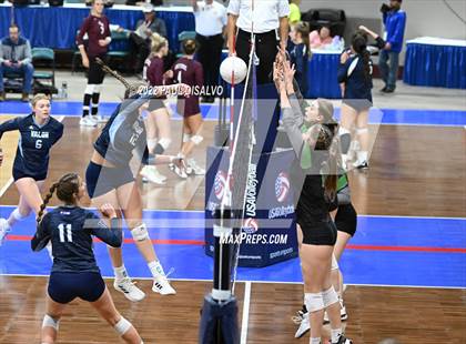 Thumbnail 3 in Valor Christian vs. Fossil Ridge (CHSAA 5A 2nd Round) photogallery.