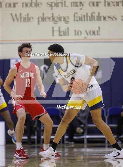 Thumbnail 2 in Mater Dei vs. Oak Cliff Faith Family Academy photogallery.