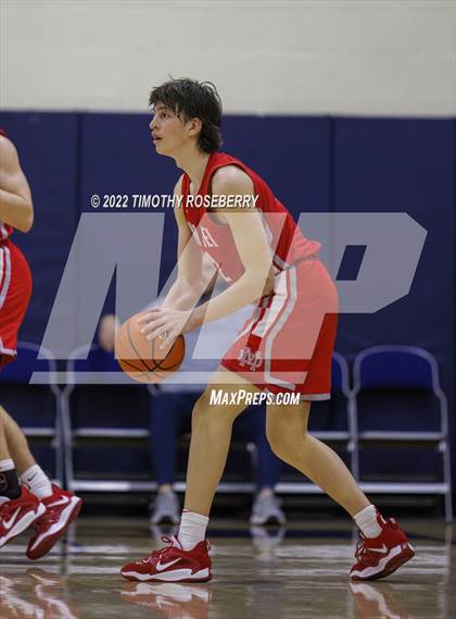 Thumbnail 2 in Mater Dei vs. Oak Cliff Faith Family Academy photogallery.