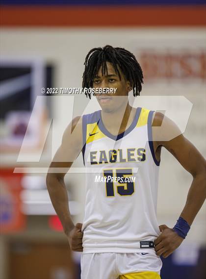 Thumbnail 3 in Mater Dei vs. Oak Cliff Faith Family Academy photogallery.