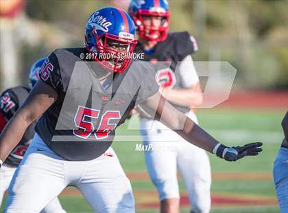 Thumbnail 1 in Serra vs. Punahou (Honor Bowl) photogallery.