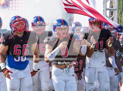 Thumbnail 2 in Serra vs. Punahou (Honor Bowl) photogallery.
