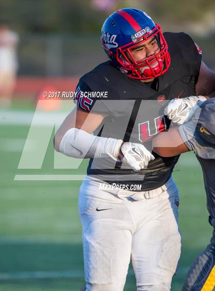 Thumbnail 1 in Serra vs. Punahou (Honor Bowl) photogallery.