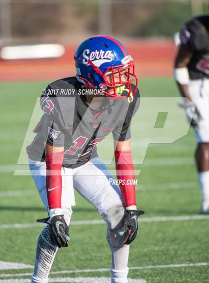 Thumbnail 3 in Serra vs. Punahou (Honor Bowl) photogallery.