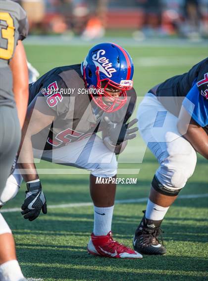 Thumbnail 1 in Serra vs. Punahou (Honor Bowl) photogallery.