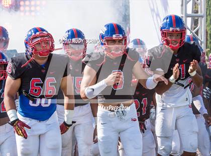 Thumbnail 3 in Serra vs. Punahou (Honor Bowl) photogallery.