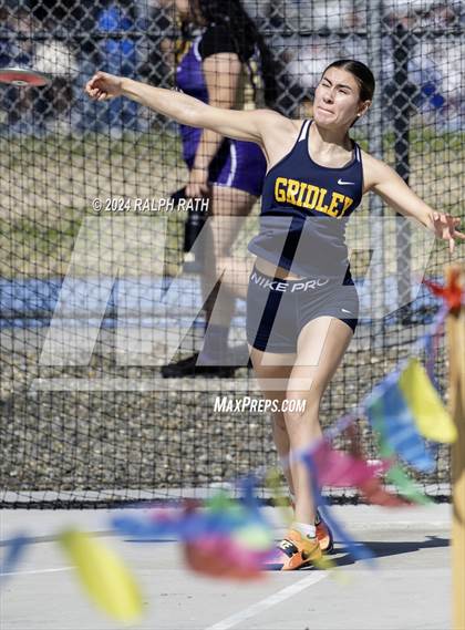 Thumbnail 1 in Orland Invitational photogallery.
