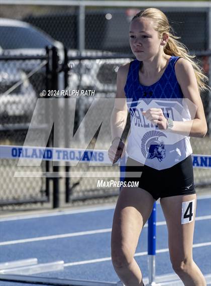 Thumbnail 1 in Orland Invitational photogallery.