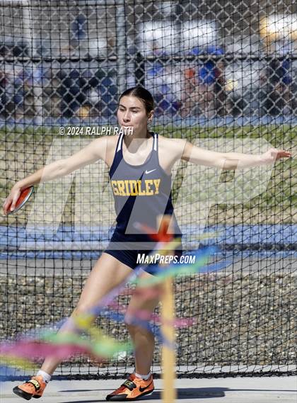Thumbnail 3 in Orland Invitational photogallery.