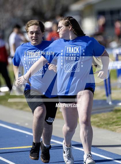 Thumbnail 3 in Orland Invitational photogallery.