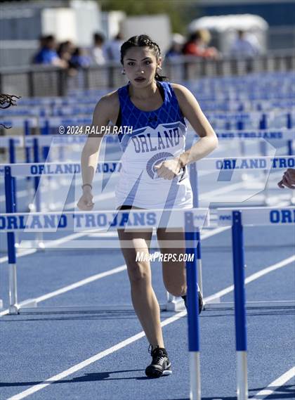 Thumbnail 1 in Orland Invitational photogallery.