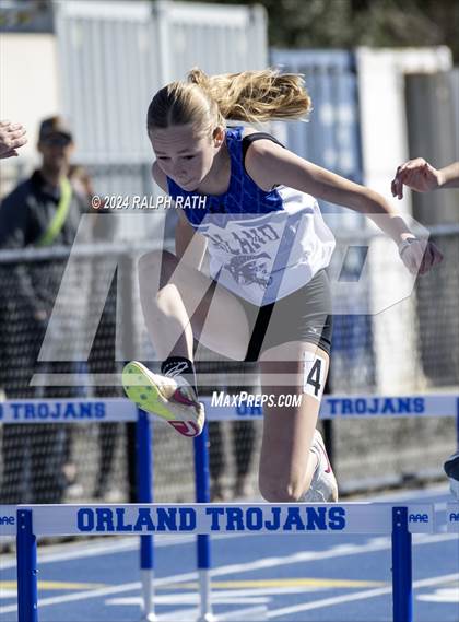 Thumbnail 2 in Orland Invitational photogallery.