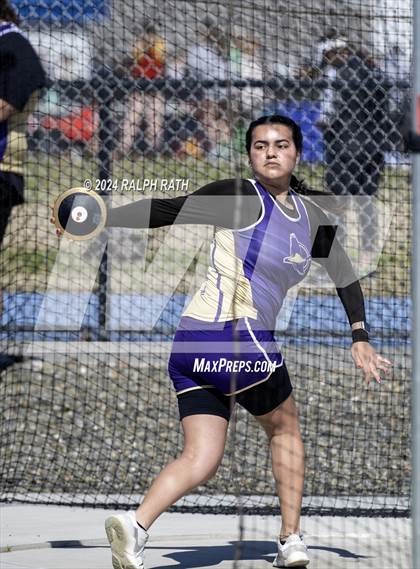 Thumbnail 3 in Orland Invitational photogallery.