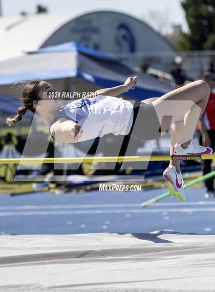 Thumbnail 2 in Orland Invitational photogallery.