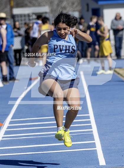 Thumbnail 3 in Orland Invitational photogallery.