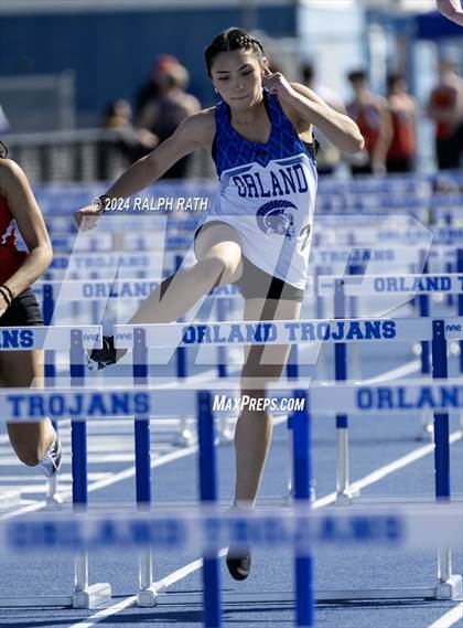 Thumbnail 3 in Orland Invitational photogallery.