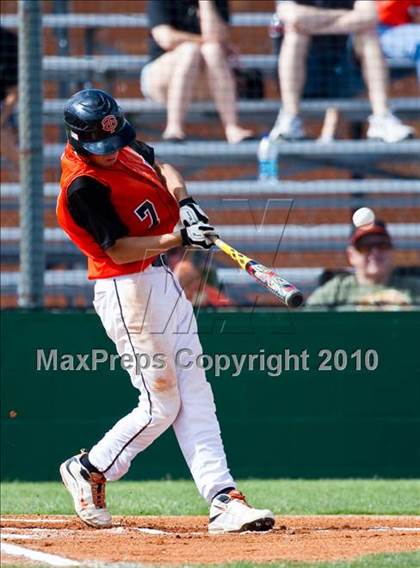 Thumbnail 1 in Texas City vs. Lamar Consolidated (Texas 4A Region III Playoffs - Game 1)  photogallery.