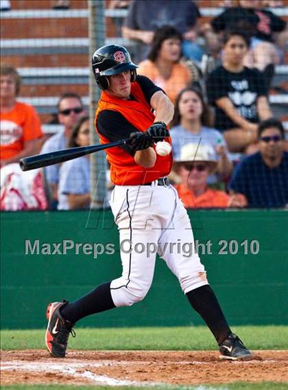 Thumbnail 3 in Texas City vs. Lamar Consolidated (Texas 4A Region III Playoffs - Game 1)  photogallery.