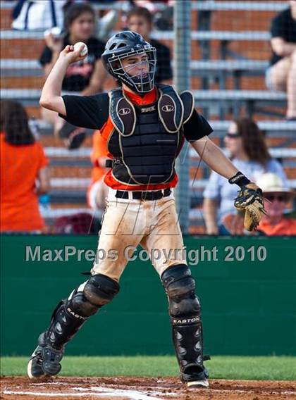 Thumbnail 1 in Texas City vs. Lamar Consolidated (Texas 4A Region III Playoffs - Game 1)  photogallery.