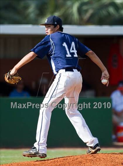 Thumbnail 1 in Texas City vs. Lamar Consolidated (Texas 4A Region III Playoffs - Game 1)  photogallery.