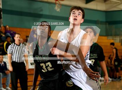 Thumbnail 2 in Pleasant Valley vs Monterey Trail (Adidas Challenge) photogallery.