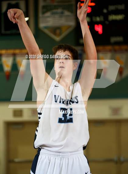 Thumbnail 1 in Pleasant Valley vs Monterey Trail (Adidas Challenge) photogallery.