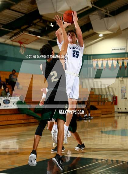 Thumbnail 1 in Pleasant Valley vs Monterey Trail (Adidas Challenge) photogallery.