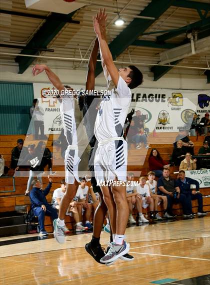 Thumbnail 1 in Pleasant Valley vs Monterey Trail (Adidas Challenge) photogallery.