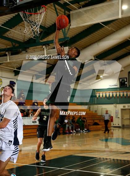 Thumbnail 2 in Pleasant Valley vs Monterey Trail (Adidas Challenge) photogallery.
