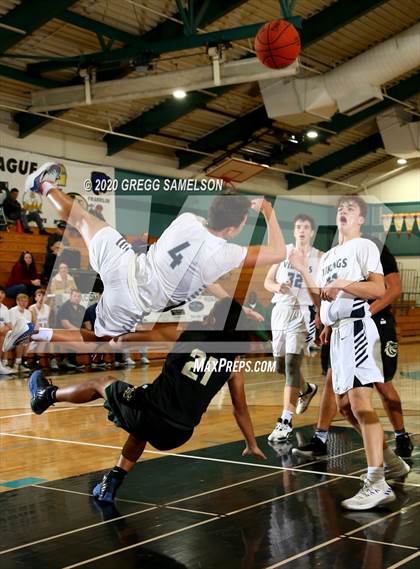 Thumbnail 2 in Pleasant Valley vs Monterey Trail (Adidas Challenge) photogallery.