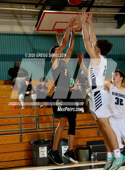 Thumbnail 3 in Pleasant Valley vs Monterey Trail (Adidas Challenge) photogallery.