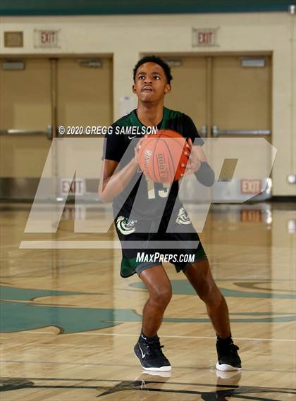 Thumbnail 3 in Pleasant Valley vs Monterey Trail (Adidas Challenge) photogallery.
