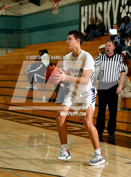 Thumbnail 1 in Pleasant Valley vs Monterey Trail (Adidas Challenge) photogallery.