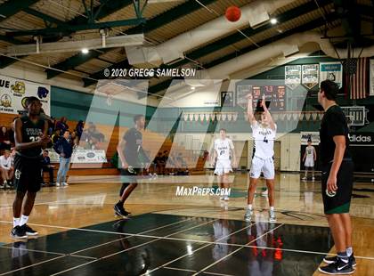 Thumbnail 2 in Pleasant Valley vs Monterey Trail (Adidas Challenge) photogallery.