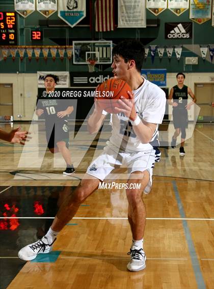 Thumbnail 2 in Pleasant Valley vs Monterey Trail (Adidas Challenge) photogallery.