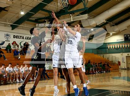 Thumbnail 3 in Pleasant Valley vs Monterey Trail (Adidas Challenge) photogallery.