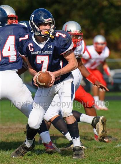 Thumbnail 1 in Sleepy Hollow @ Kennedy Catholic photogallery.