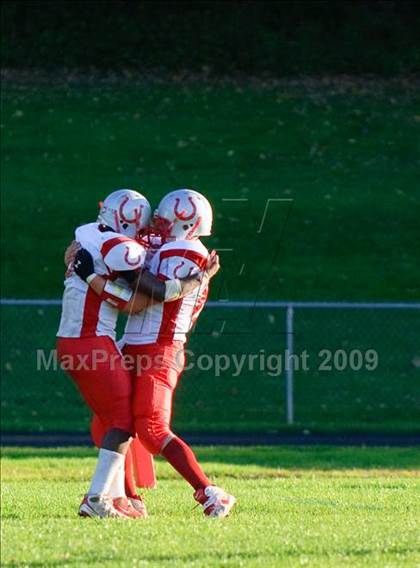 Thumbnail 3 in Sleepy Hollow @ Kennedy Catholic photogallery.